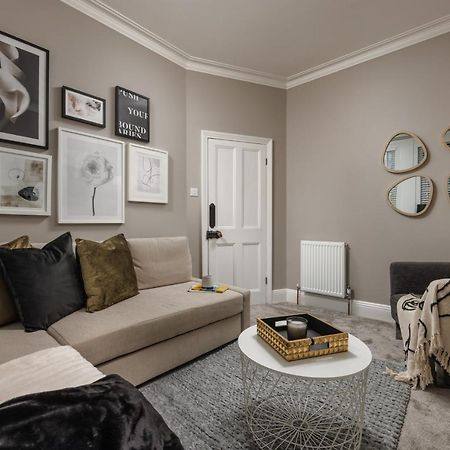 The Getaway! 3 Bed House - Plymouth - Sleeps 7 - Free Parking - Habita Property 외부 사진